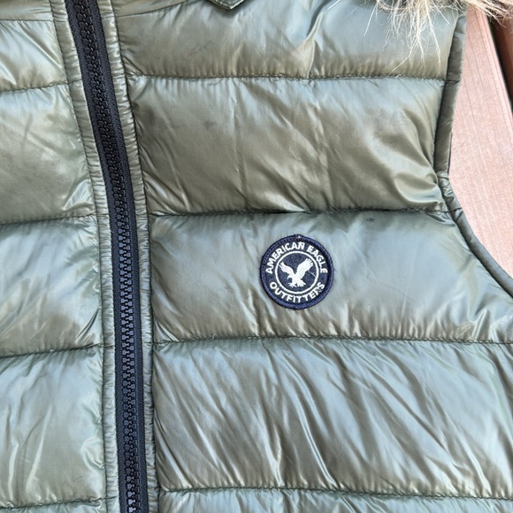 Medium Olive Green Puffy Vest - Picture 2 of 5